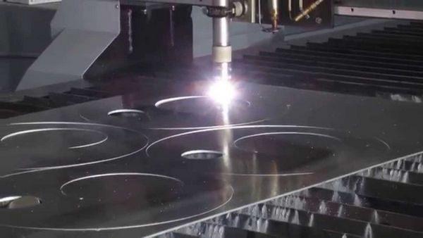 Газоплазменная резка металла 