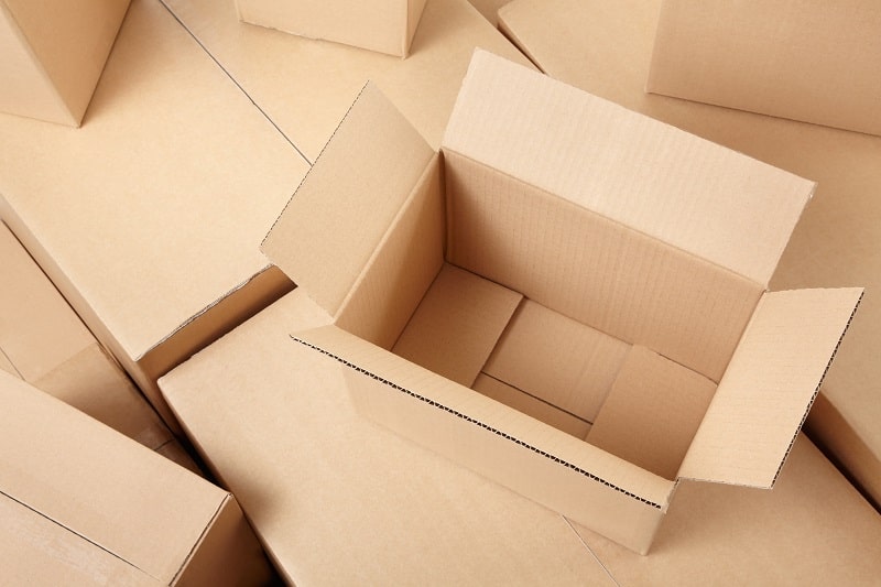 Самосборные коробки: плюсы и минусы конструкции
